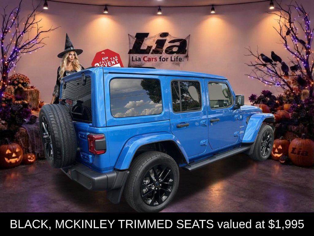 Certified 2024 Jeep Wrangler Unlimited Sahara w/ Technology Group AWD/4WD image 3