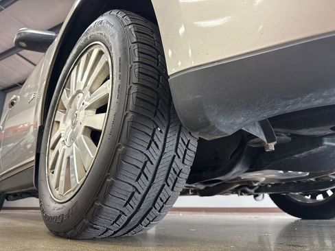 Used 2008 Mercury Sable AWD Sedan image 49