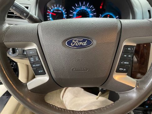 Used 2012 Ford Fusion SEL image 30