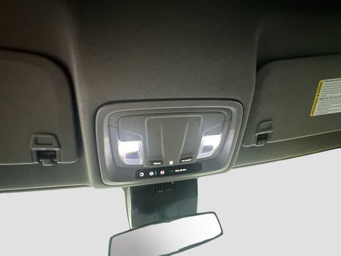 Used 2024 GMC Sierra 1500 Elevation AWD/4WD image 21