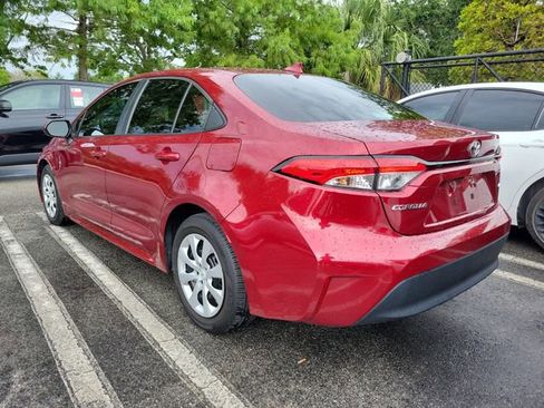Used 2024 Toyota Corolla LE FWD image 3