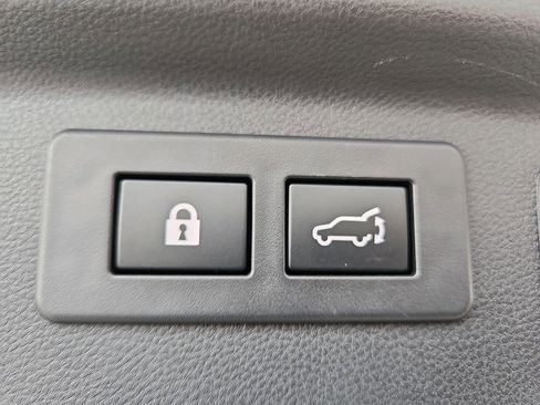 Used 2023 Subaru Forester Limited image 35