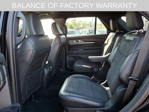 Used 2025 Ford Explorer ST AWD/4WD image 12