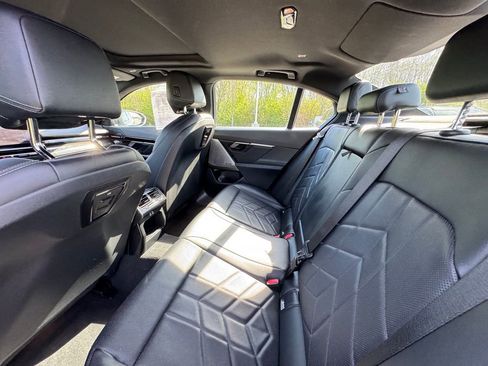 Certified 2024 BMW 530i xDrive AWD/4WD image 22
