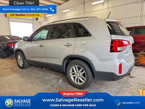 Used 2015 Kia Sorento LX AWD/4WD image 3