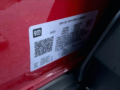 New 2026 Chevrolet Trax LT w/ Driver Confidence Package image 9