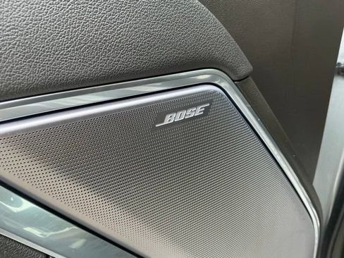 Used 2025 Chevrolet Silverado 1500 High Country w/ Technology Package AWD/4WD image 34