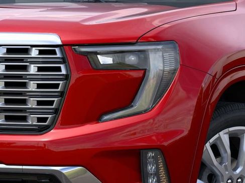 New 2026 GMC Acadia Denali w/ LPO, Floor Liner Package FWD image 10