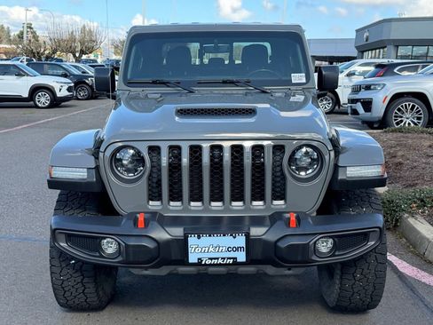 Used 2023 Jeep Gladiator Mojave w/ LED Lighting Group AWD/4WD image 3