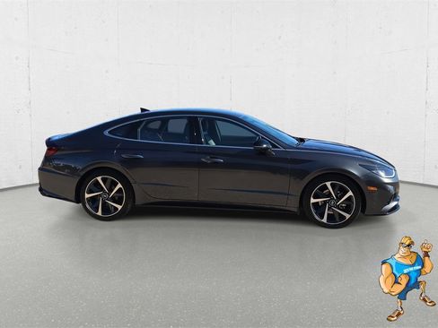 Used 2021 Hyundai Sonata SEL Plus image 4
