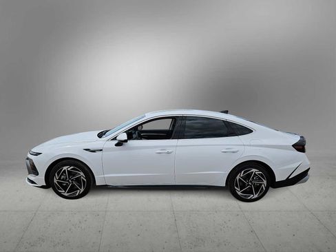 New 2026 Hyundai Sonata SEL FWD image 5