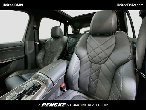 Used 2024 BMW X5 sDrive40i w/ M Sport Package RWD image 12