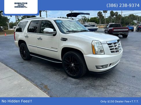 Used 2010 Cadillac Escalade AWD image 8