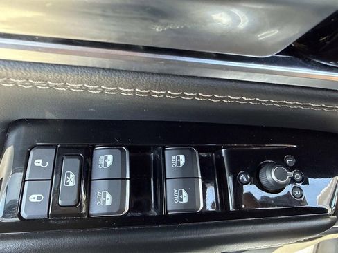 Used 2022 Jeep Grand Wagoneer Series I image 20