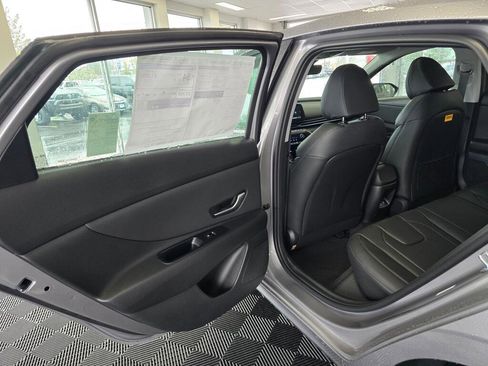 New 2026 Hyundai Elantra Limited image 35