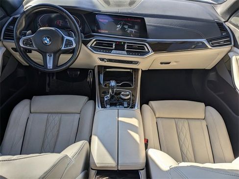 Used 2019 BMW X5 xDrive50i w/ M Sport Package image 15