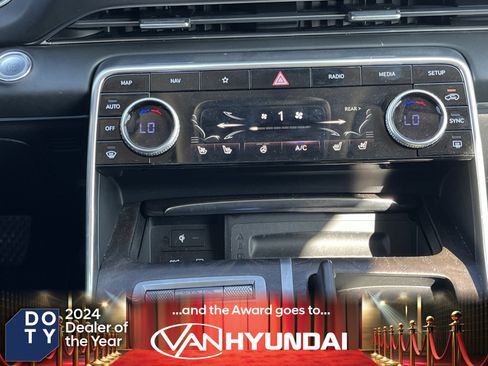 Used 2024 Genesis GV80 3.5T image 34