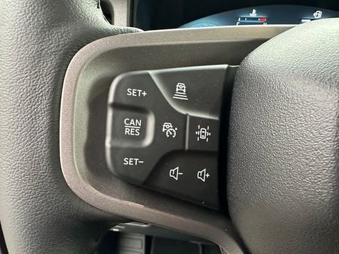 New 2025 Ford Bronco Badlands image 13