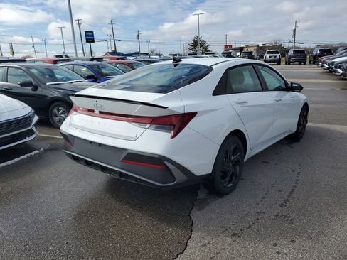 New 2026 Hyundai Elantra Sport FWD image 4