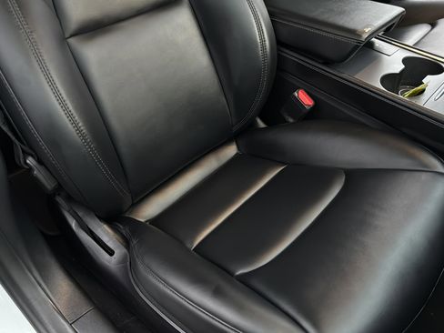 Used 2022 Tesla Model 3 Long Range image 15