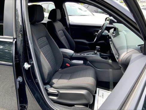 Used 2024 Honda HR-V Sport image 9