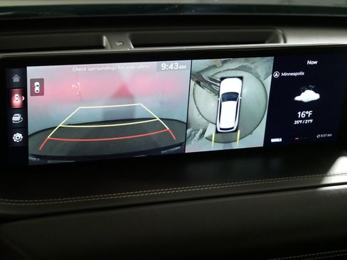 Used 2023 Genesis GV80 2.5T w/ Prestige Package image 33