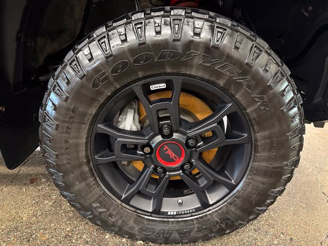 Used 2021 Toyota Tundra TRD Pro AWD/4WD image 10