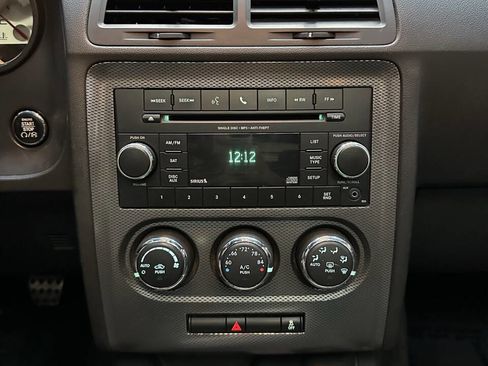 Used 2012 Dodge Challenger R/T image 26