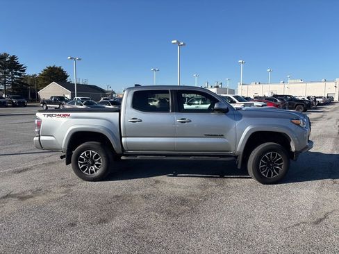 Used 2023 Toyota Tacoma TRD Sport image 7