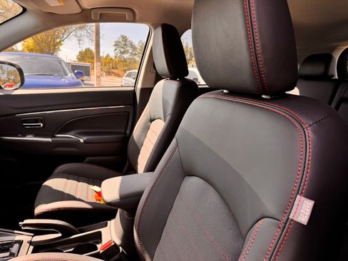 New 2026 Mitsubishi Outlander Sport SE AWD/4WD image 30