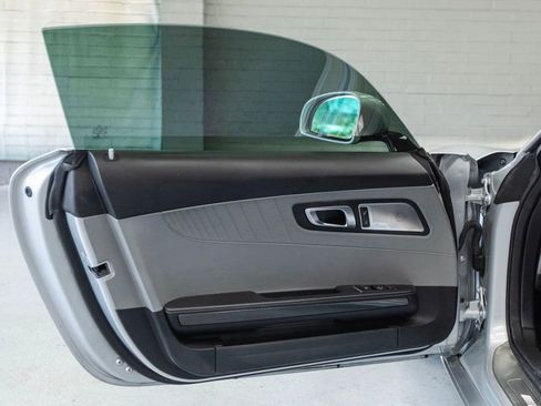 Used 2016 Mercedes-Benz AMG GT S image 33