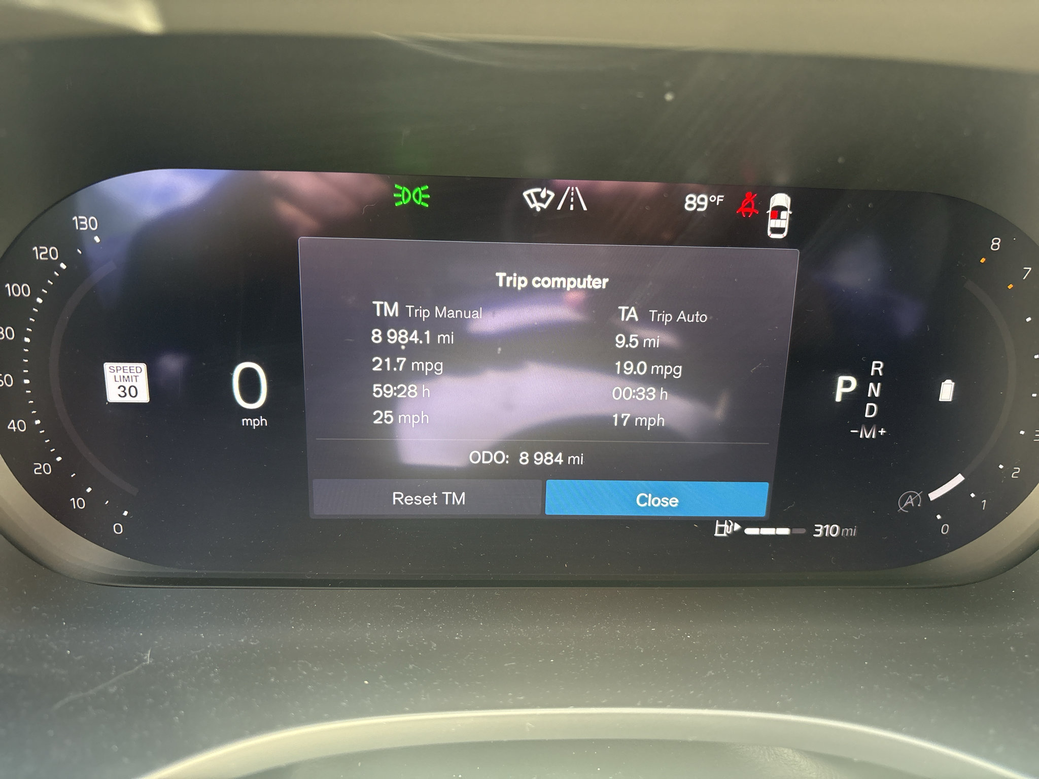 Used 2025 Volvo XC60 B5 Plus w/ Protection Package Premier AWD/4WD image 12