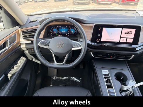 New 2026 Volkswagen Atlas SE AWD/4WD image 15