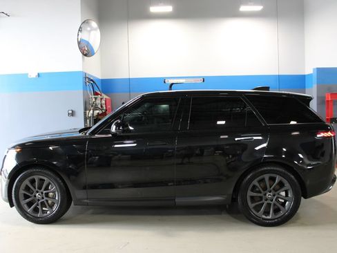 Used 2023 Land Rover Range Rover Sport SE AWD/4WD image 10