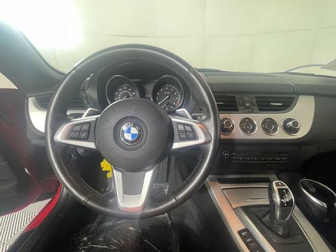 Used 2014 BMW Z4 sDrive28i image 15