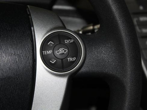 Used 2014 Toyota Prius Three image 14