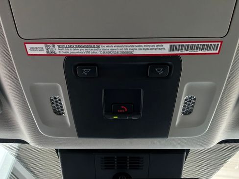 Used 2026 Toyota Camry LE FWD image 18