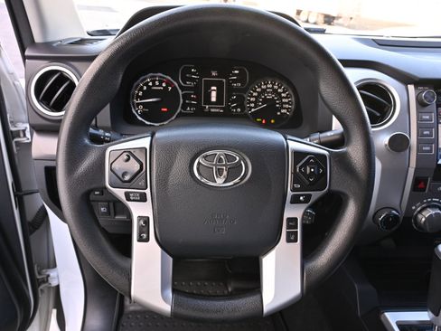 Used 2018 Toyota Tundra SR5 w/ TRD Off Road Package image 19