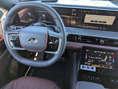 New 2026 INFINITI QX80 Autograph image 22