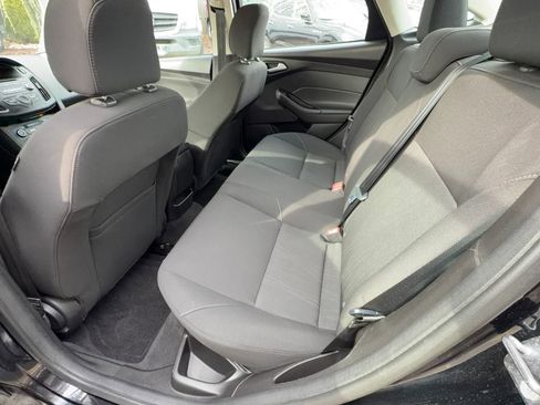 Used 2017 Ford Focus SE image 19