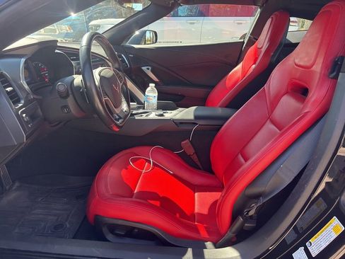 Used 2019 Chevrolet Corvette Stingray Coupe w/ 1LT image 8