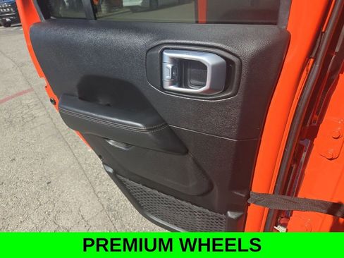 Certified 2023 Jeep Wrangler Unlimited Rubicon 392 w/ Trailer Tow Package image 17