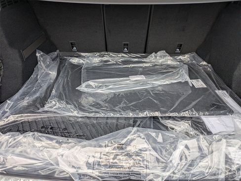 New 2025 Audi SQ5 Premium Plus image 34