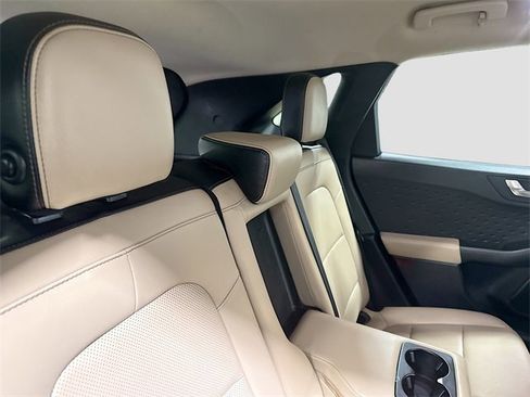 Used 2020 Ford Escape SEL image 28