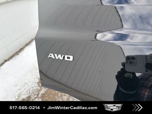 Certified 2025 Cadillac XT5 Premium Luxury image 28