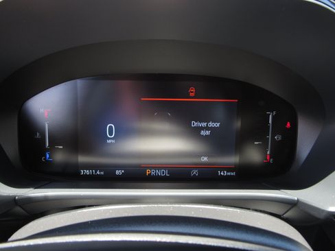 Used 2025 Ford Escape ST-Line FWD image 25