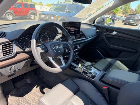 Used 2024 Audi Q5 2.0T Premium AWD/4WD image 16