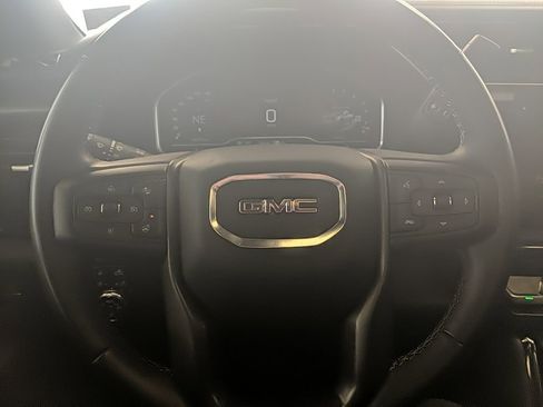 Used 2024 GMC Sierra 2500 AT4 w/ Technology Package image 17