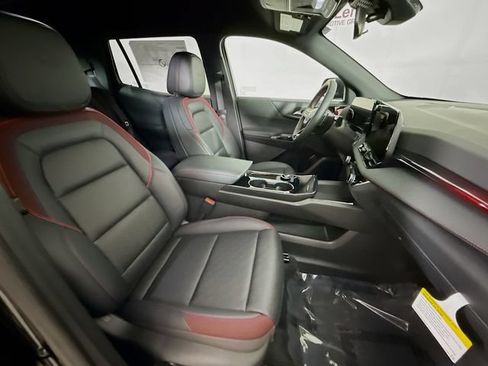 New 2026 Chevrolet Equinox RS w/ Convenience Package III FWD image 28