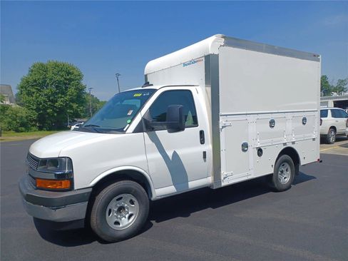 New 2025 Chevrolet Express 3500 w/ Power Convenience Package image 1